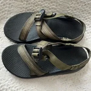 Chaco | Shoes | Chaco Sandals Green And Black Mens Size 9  display picture 3